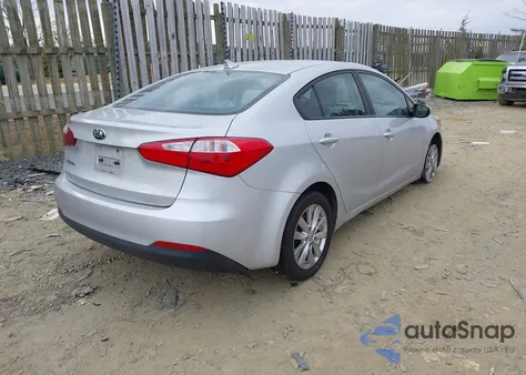 2015 Kia Forte Lx из США, поврежденный, VIN KNAFX4A66F5396105